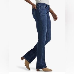 Lee Midrise Bootcut Jeans Size 14